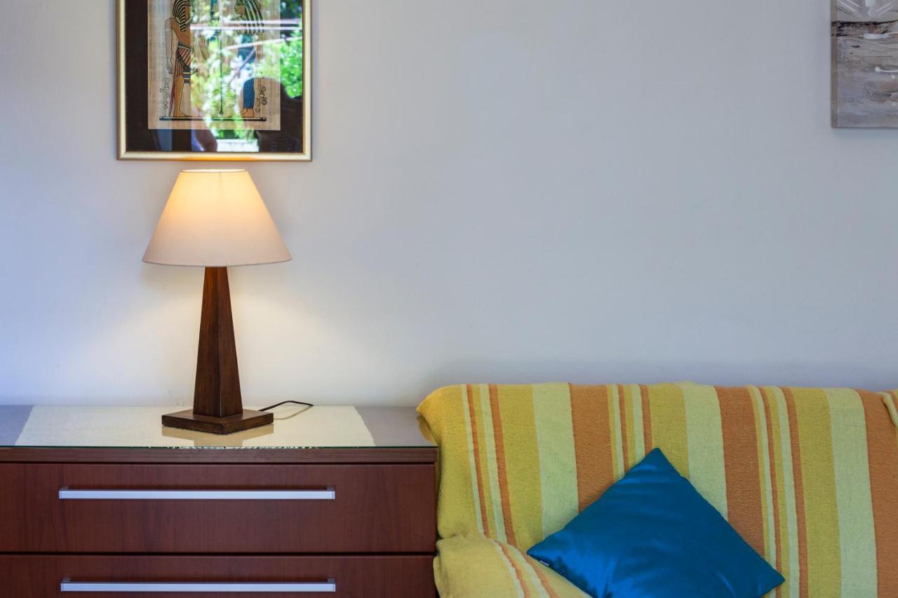 Apartments Kosovka 1398 Pjescana Uvala Ngoại thất bức ảnh