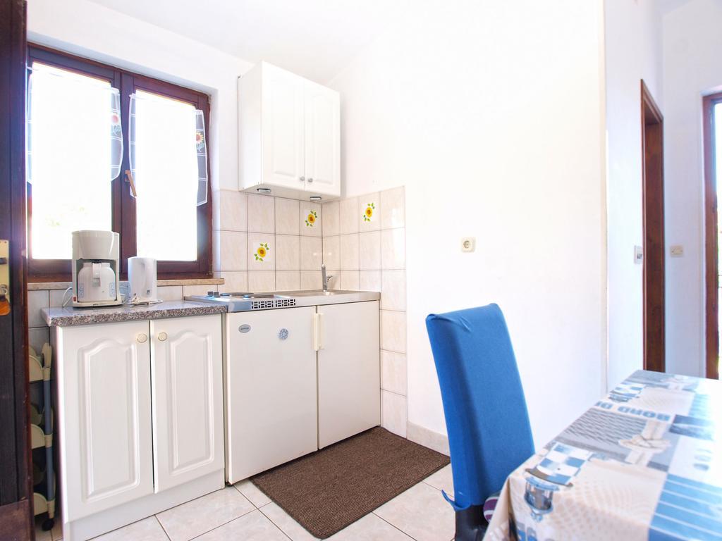 Apartments Kosovka 1398 Pjescana Uvala Ngoại thất bức ảnh